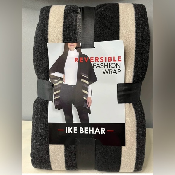 Ike Behar Women's Reversible Fashion Wrap One Size - Picture 2 of 8